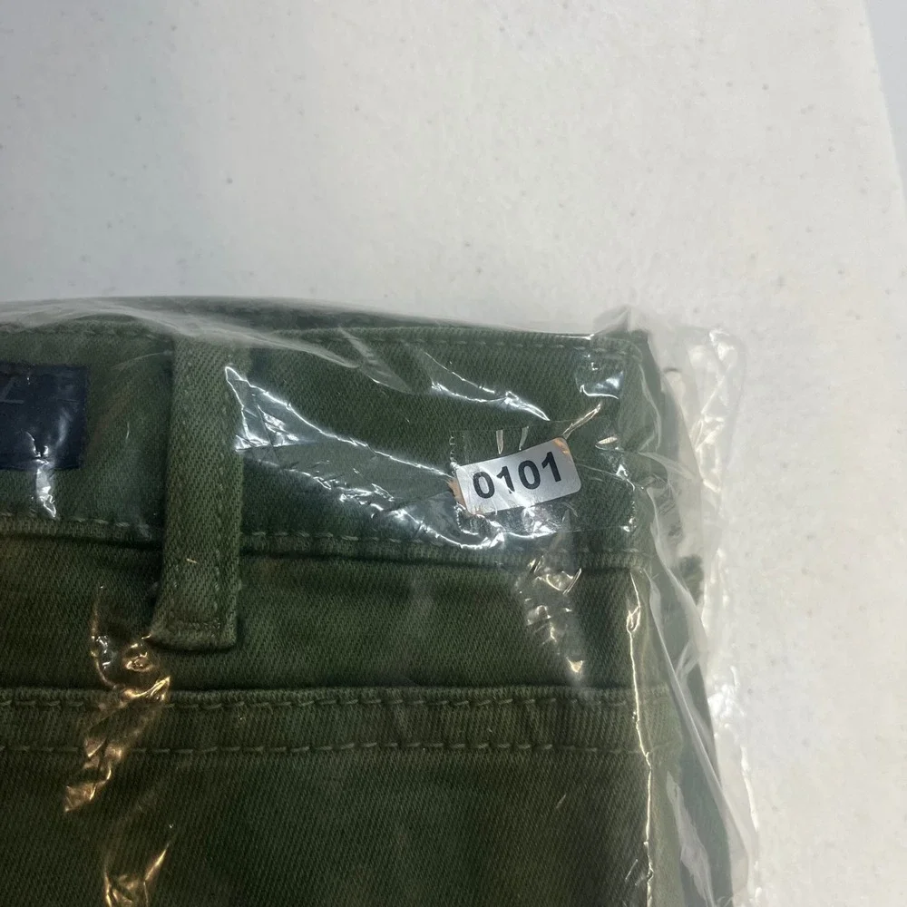 Rockstar Original distressed horizontal